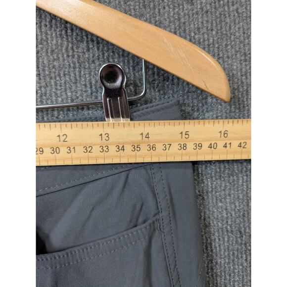 Eddie Bauer First Ascent Capri Pants Womens 2 Cinch Cargo Stretch Nylon Zip - Picture 6 of 13